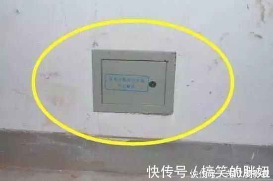 潮湿|卫生间万万要多装这个东西,没装洗澡太危险了,幸好师傅告诉我!