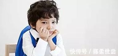 训斥|孩子把钱弄丢了,两位妈妈的教育方式,会影响孩子长大后的格局