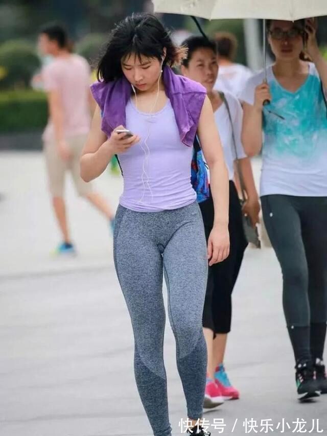 舒适 打底裤展现恰到好处的时尚美,突出精致优雅气质,完美显瘦