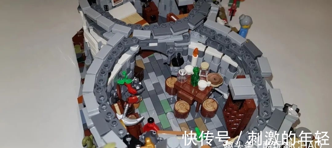 n乐高Ideas作品阿尔贝罗贝洛的圆顶石屋获得10000票支持