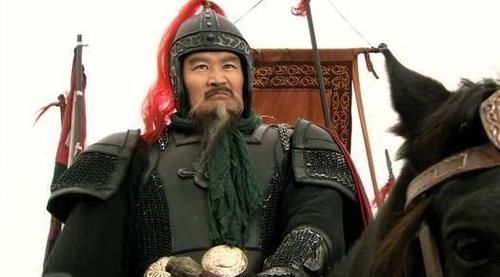 呼延赞@历史上真正的“铁鞭王”既非尉迟恭,也非呼延赞和呼延灼,而是他