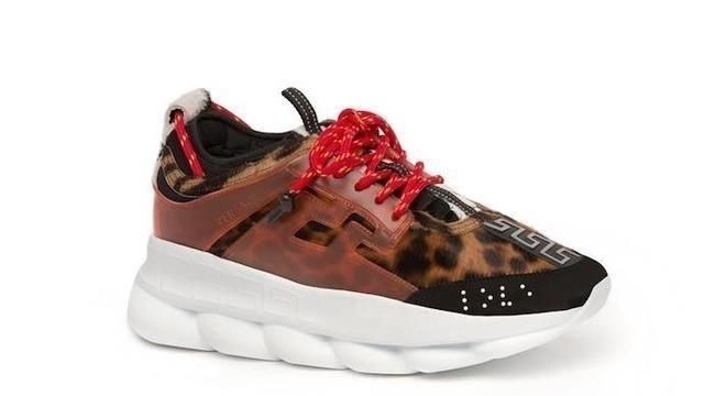 进口鞋 安踏联名“范思哲”!颜值满分,国外明星上脚,老外也爱进口鞋?