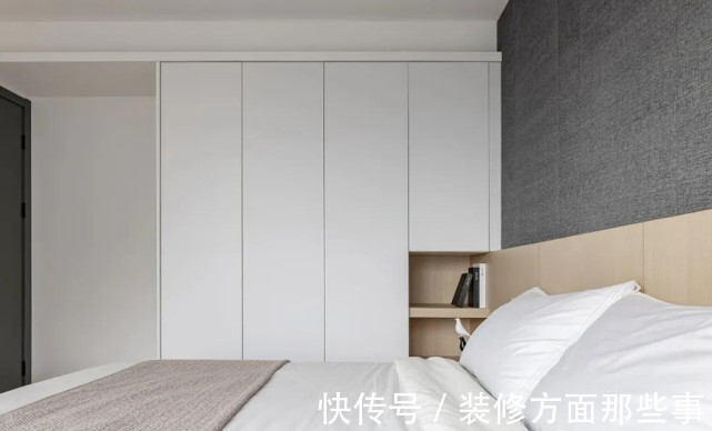 床头柜|91平现代简约风三居室黑白灰主干净清爽，加入木色提升空间温度