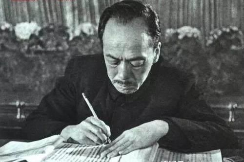 章草|陈叔通把康生列为现代四大书法家之首，你怎么看