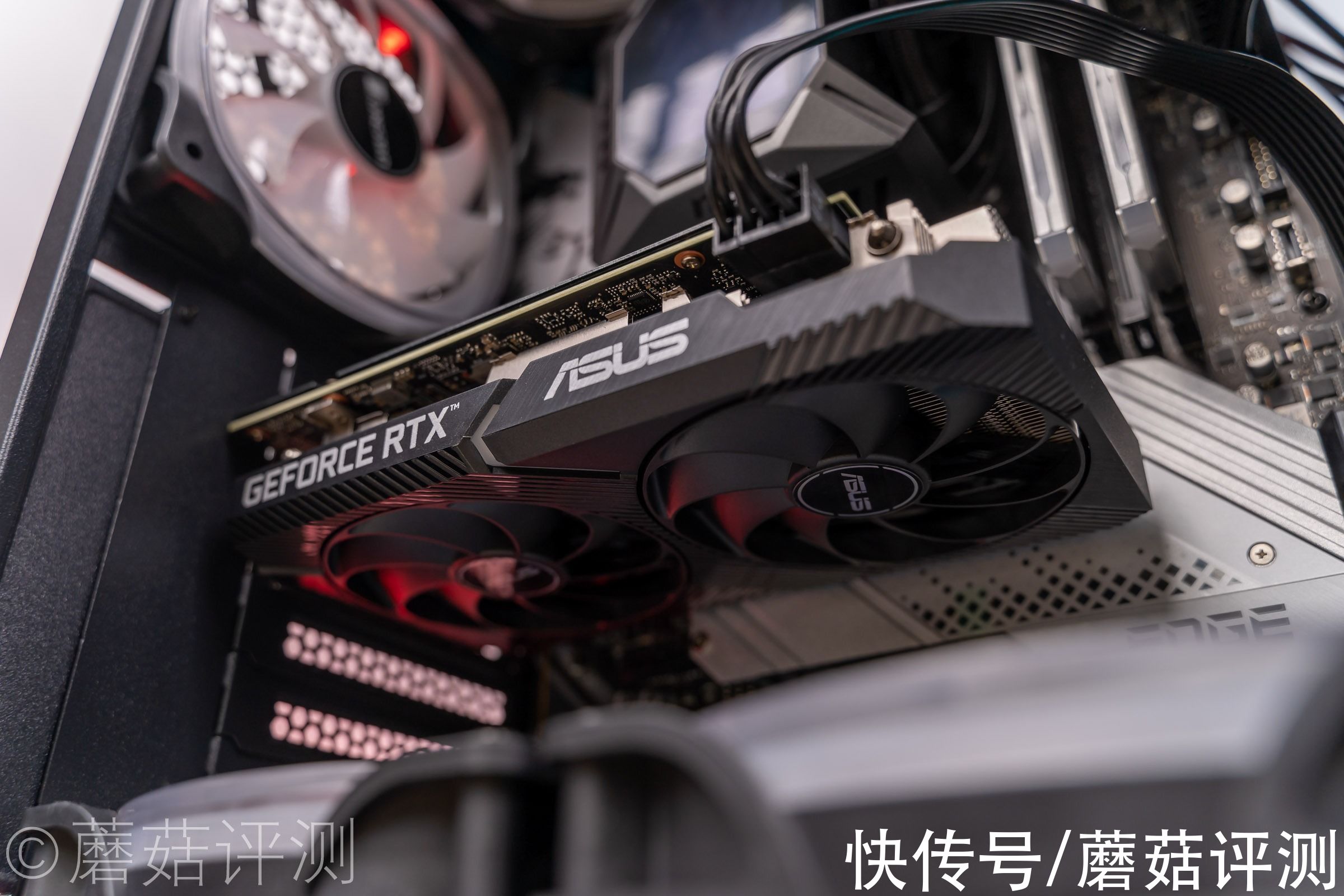 pho|ITX，是3050正确打开方式、华硕RTX3050显卡（Dual&Phoenix）评测