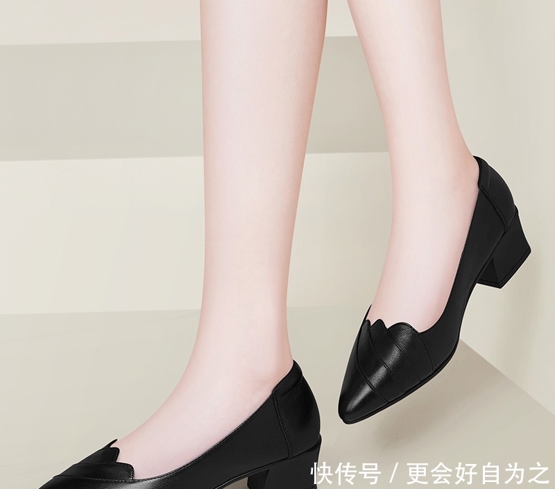 真皮软底黑色工作鞋个性优雅,创意十足,更显大方得体穿出自信