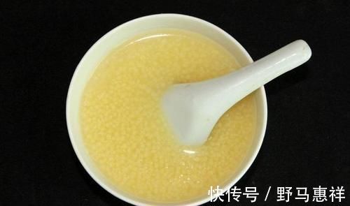 窍门|煮小米粥时，不要直接加水煮，记住四个窍门，小米粥更容易出油