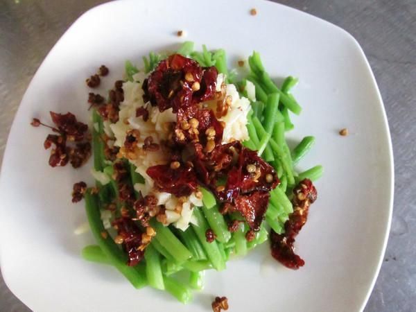 蔬菜中“补铁王”被发现,铁是菠菜6倍,女性常吃,补血又护眼