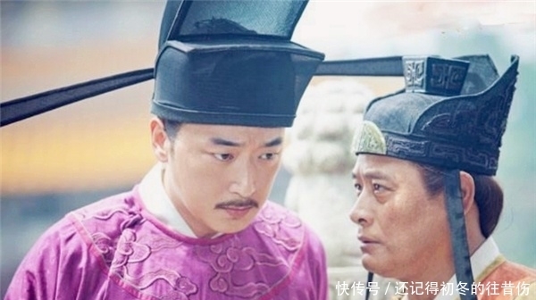 算命|相士去一人家算命,刚进门掉头就走,相士:不算了,一家人都不凡