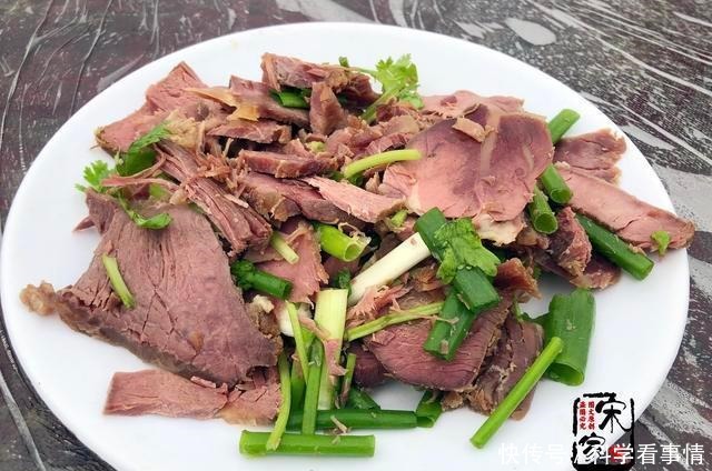 农村330元一桌的宴席,鸡鸭鱼肉都有,利润在哪