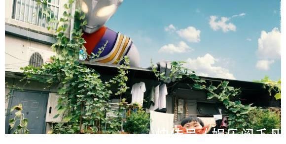 平成三杰|迪迦和赛罗登陆国内杂志新青年,奥特曼在国内的人气越来越高了!