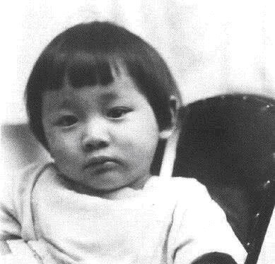 张幼仪刚生下儿子,就收到徐志摩的离婚书信,所谓才子竟如此无耻