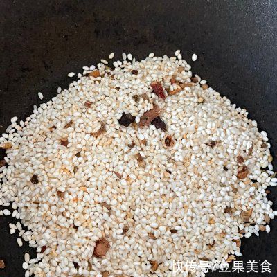 粉蒸肉才是“真正的补钙菜”！紫菜虾皮逗靠边站