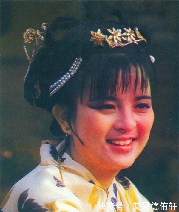 红楼梦@《红楼梦》里一个庶出的女子为何能得到府里上上下下的认可?