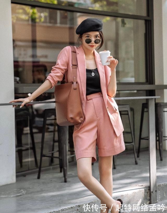 穿搭|不喜欢繁琐的搭配?来借鉴三木的极简风穿搭,舒适又气质