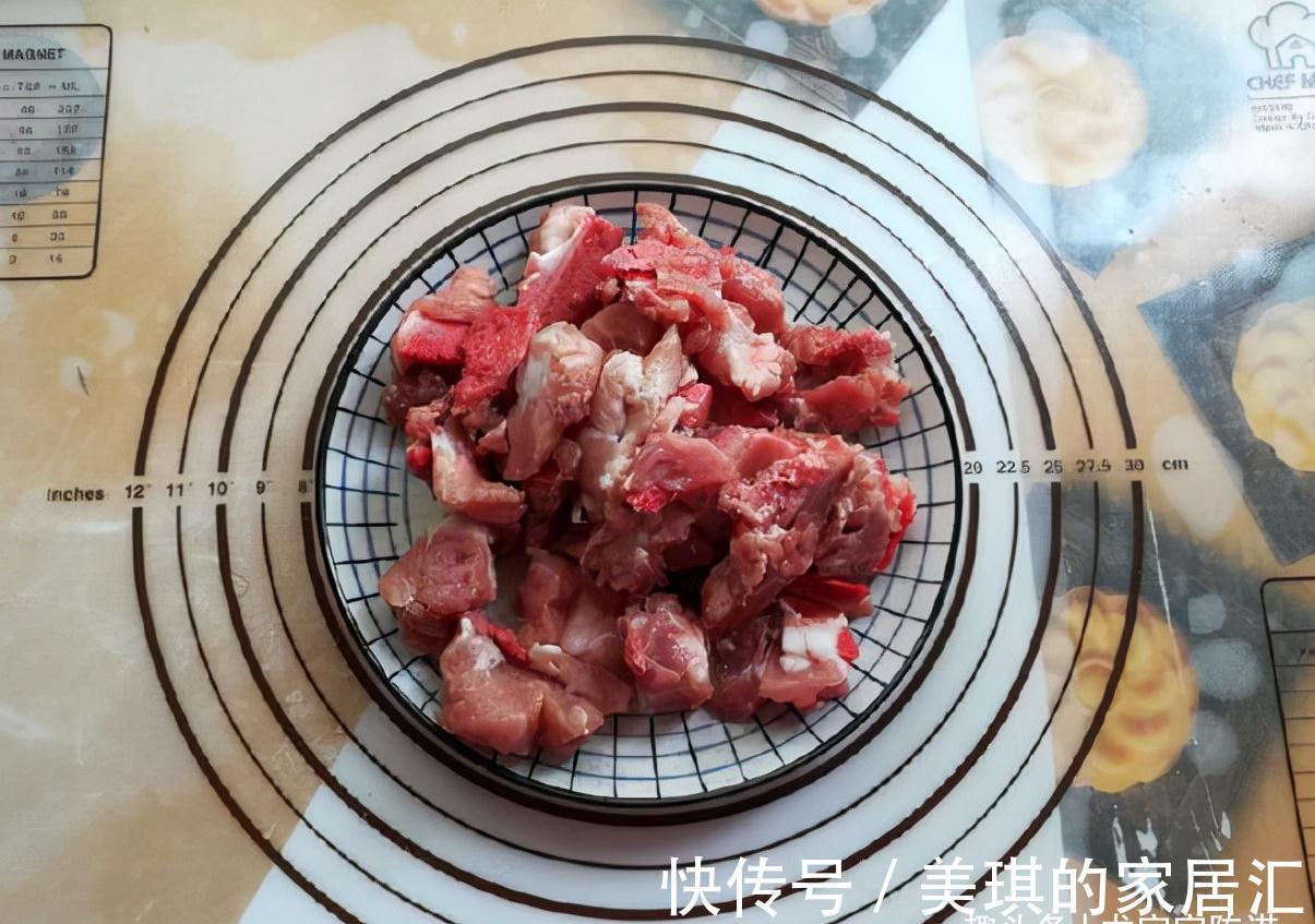 骨头|秋天了，要多喝这粥，健脾暖胃还补钙，孩子吃饱个子长得高