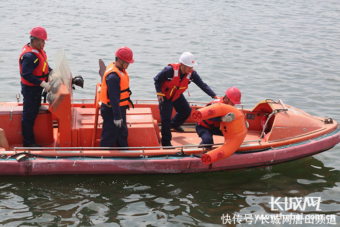 中国石油|河北唐山：海上实训秋“点兵”