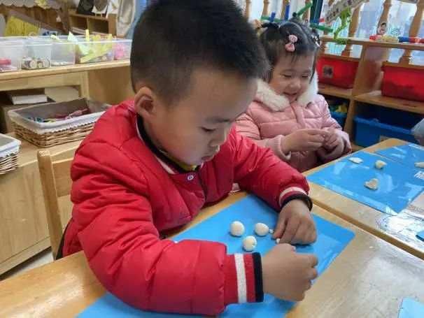 美味|揉面团，搓汤圆！万家星城幼儿园的冬至暖心又美味