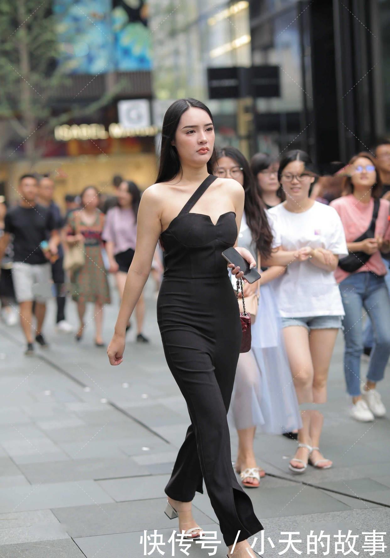 酷飒|穿搭兼顾干练气场和酷飒气质，这样的风格，一件连体裤就可以搞定