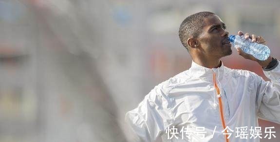 早上起床|医生:最便宜的“长寿药”就是喝水!但要知道2个时间不能喝