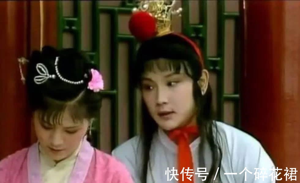 晴雯|晴雯为什么没有花袭人吃的开,因为袭人的朋党贾府遍地都是!