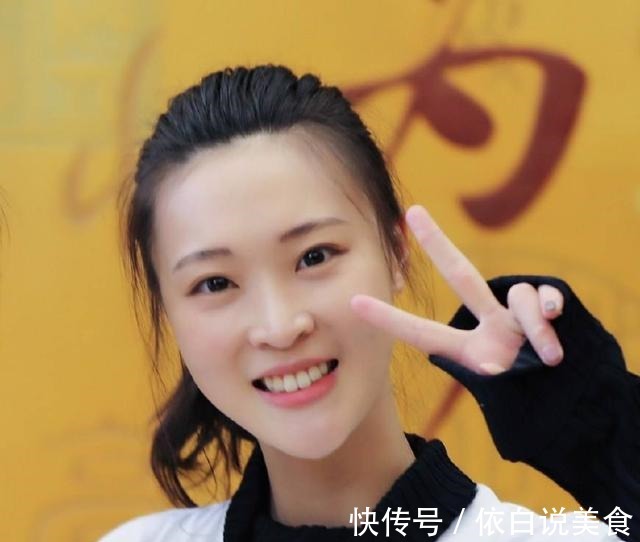 女排|前女排队队长惠若琪，高调亮相时装周，谁知却被网友批不伦不类！
