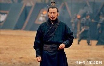 曹操和袁绍|与曹操一起偷新娘,替曹操报杀父之仇,后与曹操拼死活