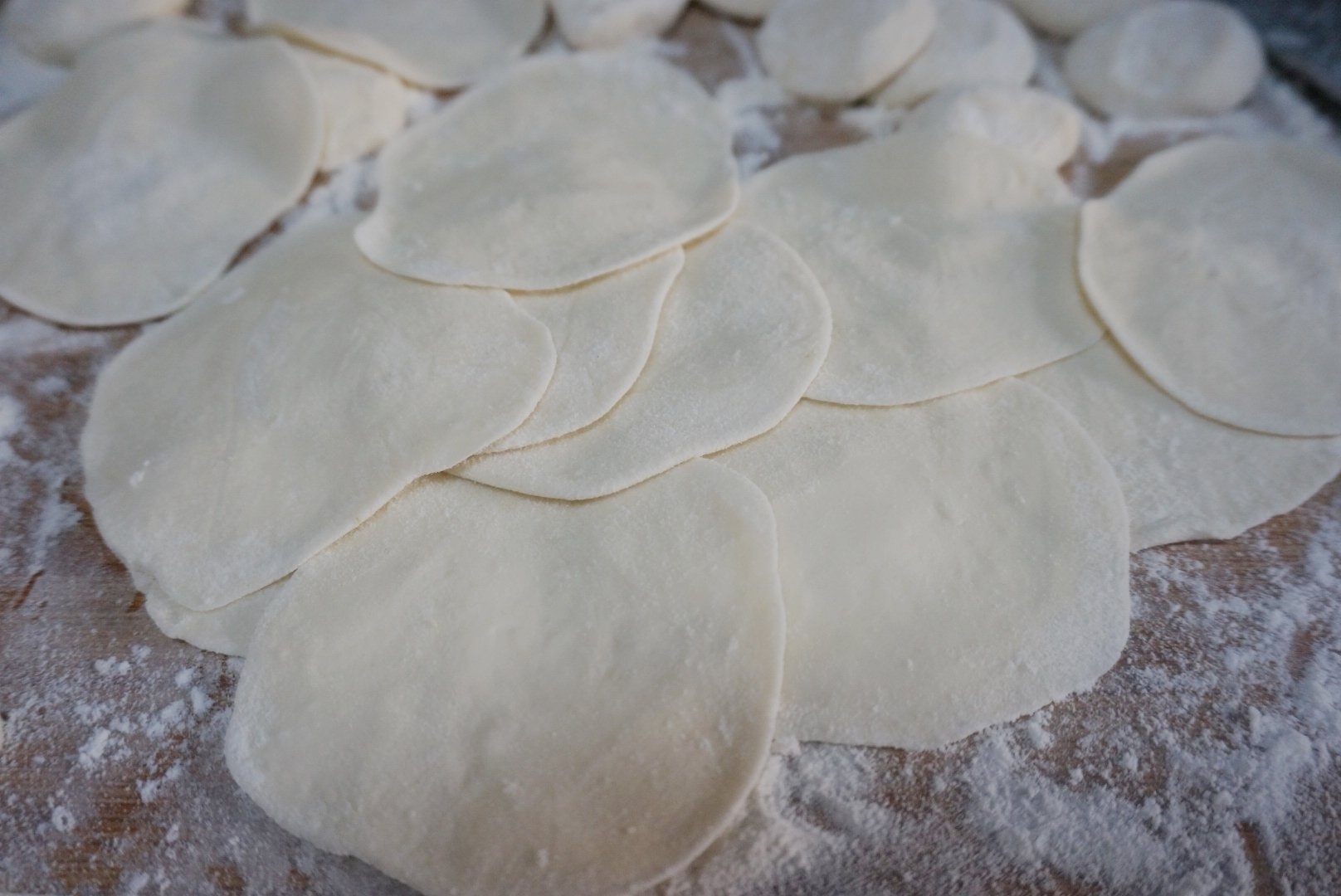 馅不流汤|这个馅饼百吃不厌,皮不发硬,馅不流汤,方法简单没得说!