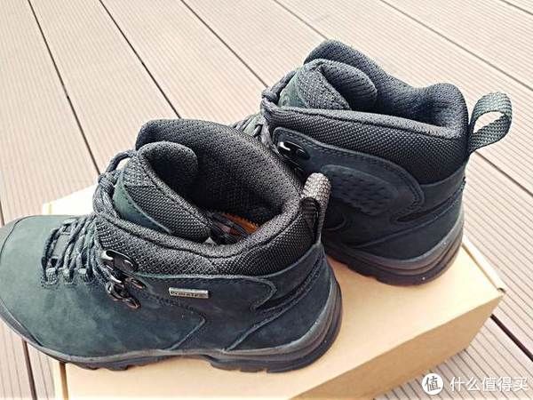 牛皮|纵享探索乐趣：OUNCE遨游仕T1B登山鞋体验