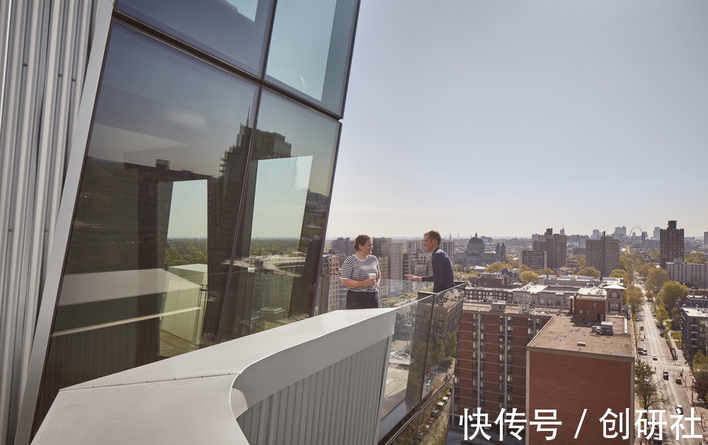 h“海参”公寓楼:国王林荫大道100号/Studio Gang