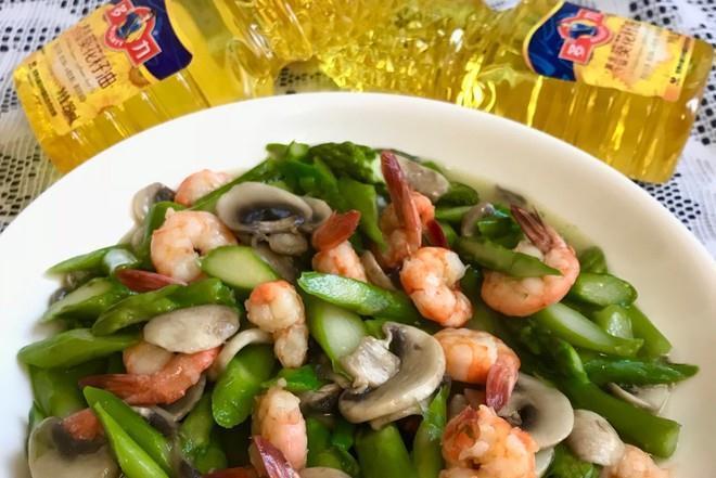 家常蘑菇菜谱,芦笋蘑菇炒虾仁,简单美味下饭,适合夏天