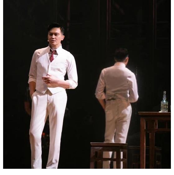 r《披荆斩棘的哥哥》排名第二，张智霖跳曼波舞，故事感十足