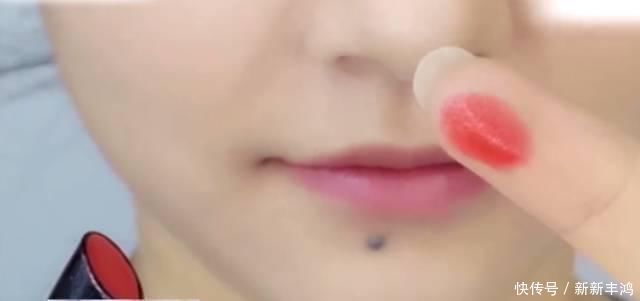 唇蜜|口红太贵?姑娘只用了1支口红 画出了8种唇色!