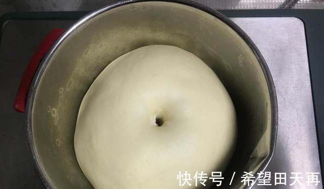 烤箱|孩子马上快开学，早餐匆忙，学会这款主食，做1次吃3天，补足营养！