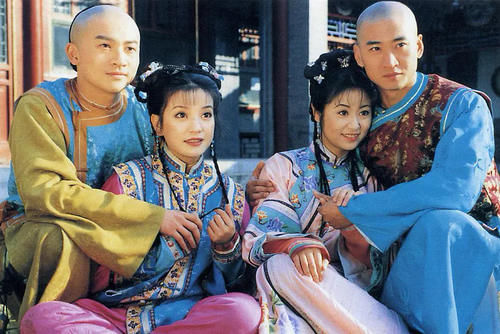 小燕子|《还珠格格》23年了，这8位演员后来怎么样了？