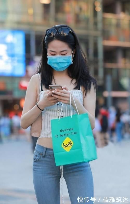 古韵 时尚好看的打底裤装扮显得古韵别致,时尚雅致又清爽,简约大方