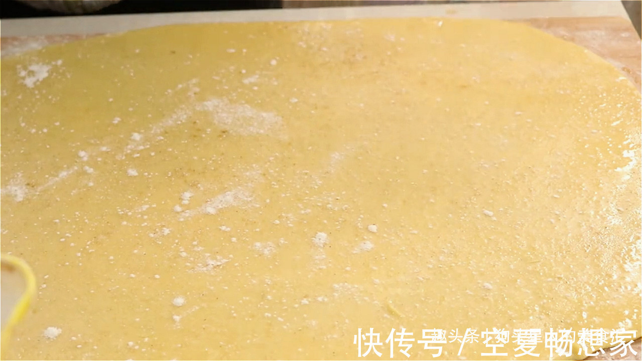 鸡蛋|面粉加鸡蛋的美味做法，外皮酥脆，层次丰富，看着都流口水