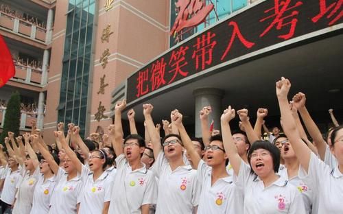 说出|高中三年中，哪一年最关键？很多人都猜错了，北大学霸说出实情