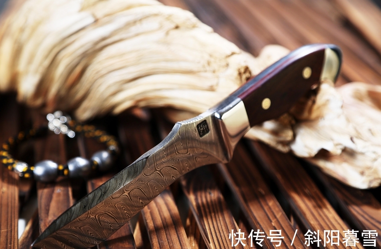 花纹@民间刀匠二十年磨一剑,恢复古代花纹宝刀!