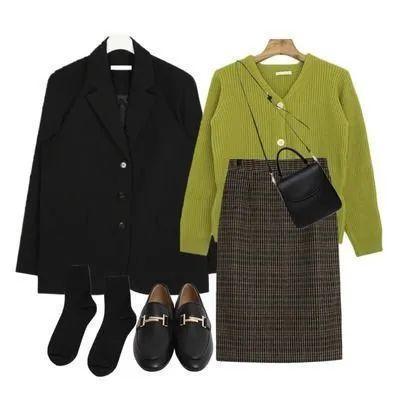 本周穿什么|秋冬50套高级色搭配套路,谁穿谁好看