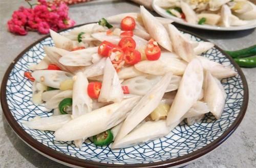 聪明女性都在吃三种食物，排毒养颜、增强体质，早吃早受益！