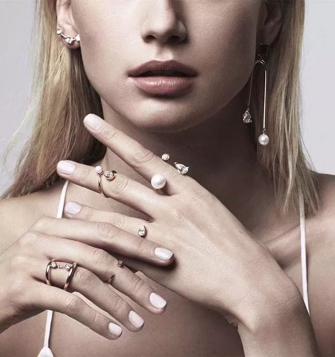 孔雀石|时间的魅力，有时就在你的手腕