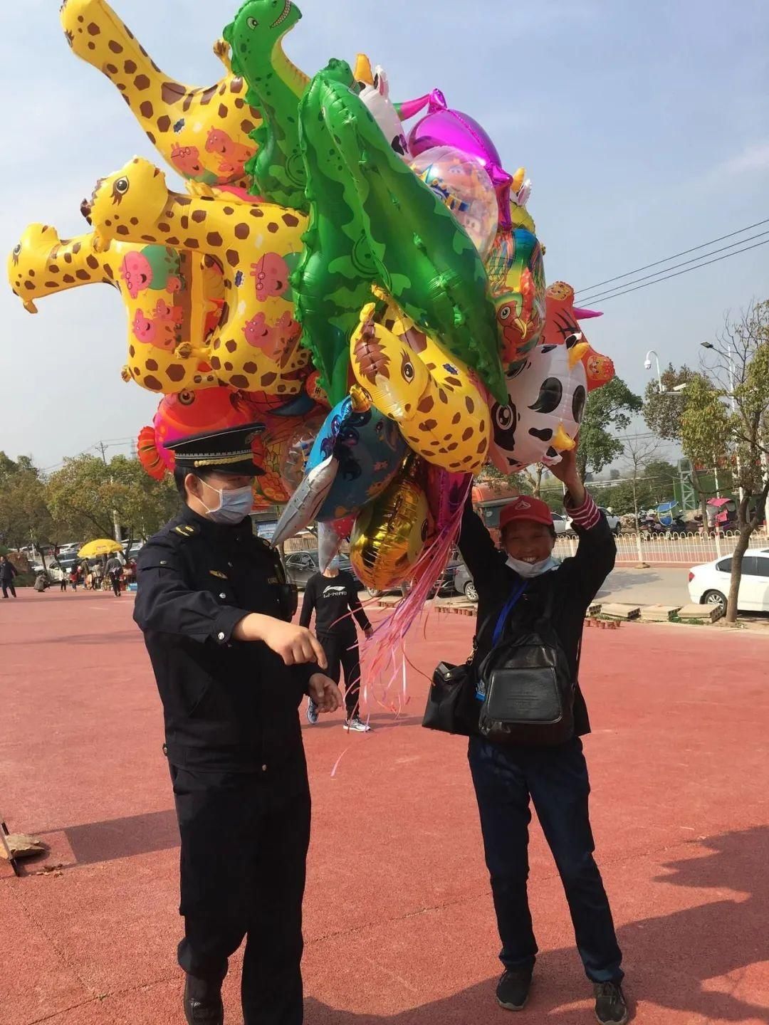 打造良好的景区环境 让游客游的开心