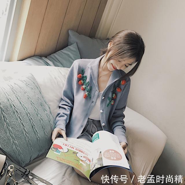 开衫 开春的早晚有凉意,你非常需要一款针织开衫来保暖