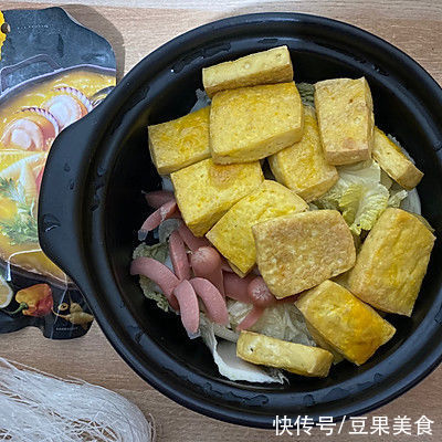 秋冬来一锅暖呼呼的砂锅豆腐|暖心暖胃