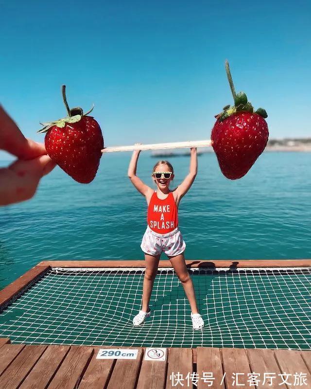 女儿|那个用蔬菜水果给孩子拍“裸照”的妈妈,又开始做“假货”了!