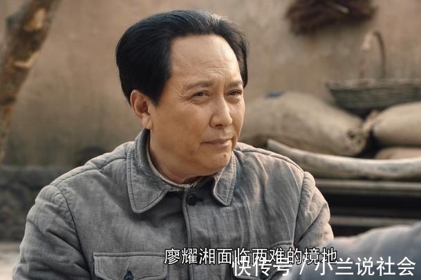 石涼|大決戰中聲音有辨識度的演員陳逸恒做過配音,石涼主持過檔案