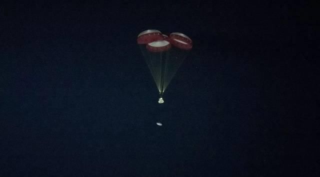 痕迹 成功了?Starliner飞船落地,遇1600度高温毫发无损,没灼烧痕迹