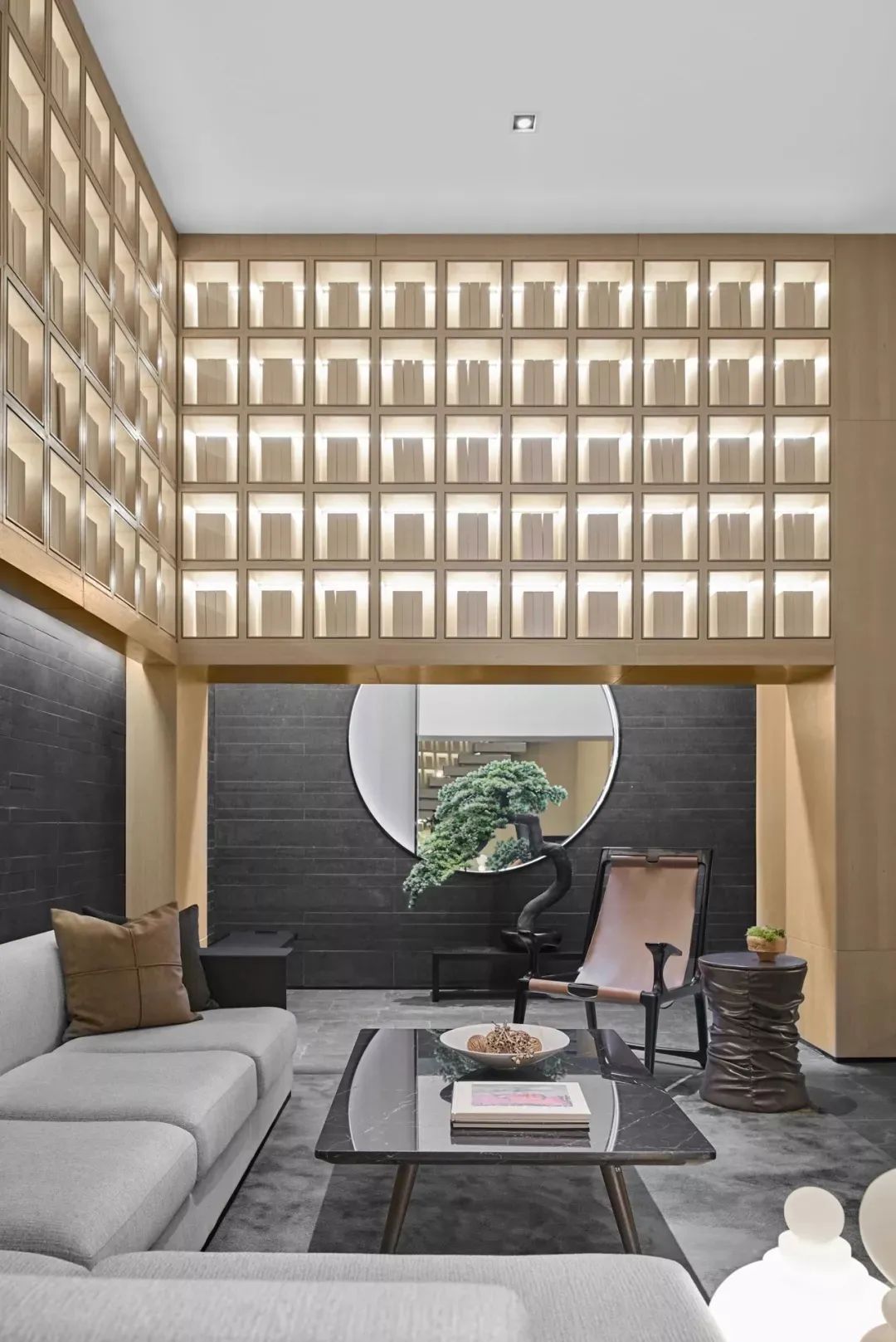 装饰画|200㎡现代简约,高级灰里加点黑,简约朴素高级美