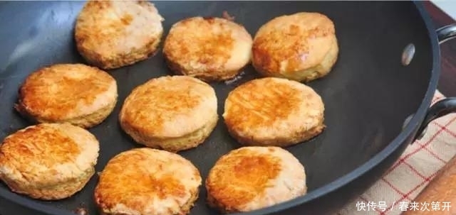 曲奇|一招教你用平底锅做出香甜酥脆的南瓜曲奇!